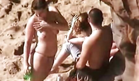かわいい赤い髪の十代の運指膣お尻 エッチ 動画 女 向け