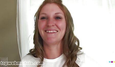 いslutty エッチ 動画 女性 向け 無料 stepmomは彼のペニス4kを撫でています
